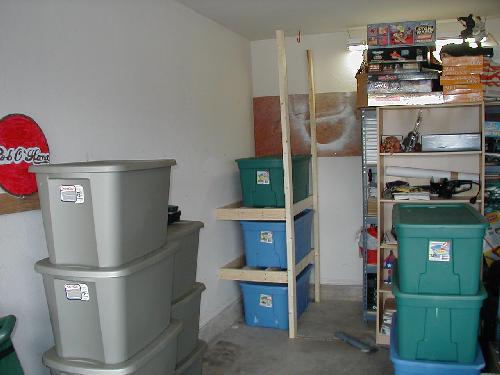 Garage Shelves for Rubbermaid Tubs «